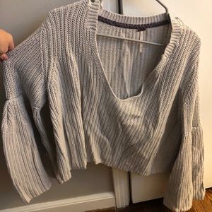 Free People crop bell sleeve sweater size Medium